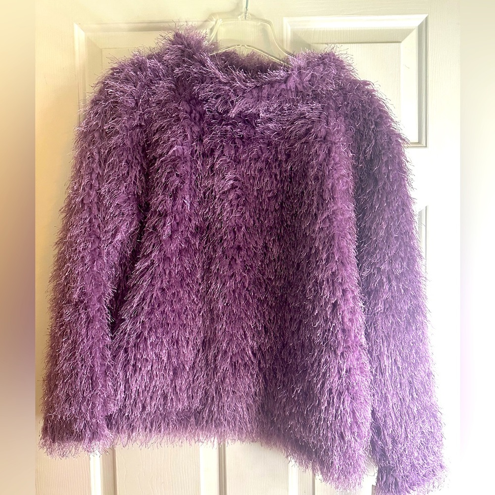 Brand new Sweater w/tags Medium paid $69